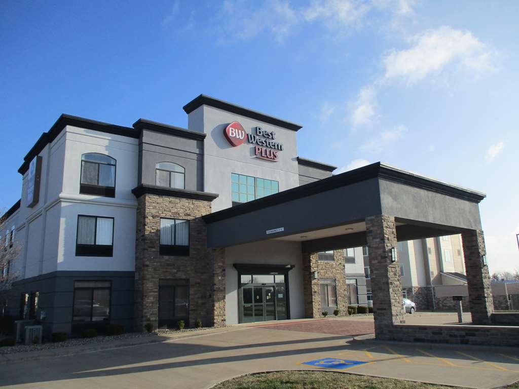 Best Western Plus Champaign/Urbana Inn Extérieur photo