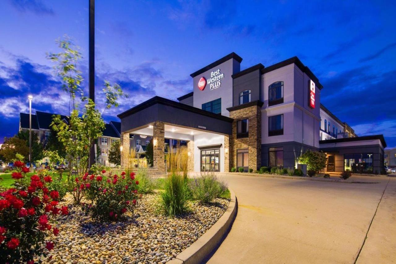 Best Western Plus Champaign/Urbana Inn Extérieur photo