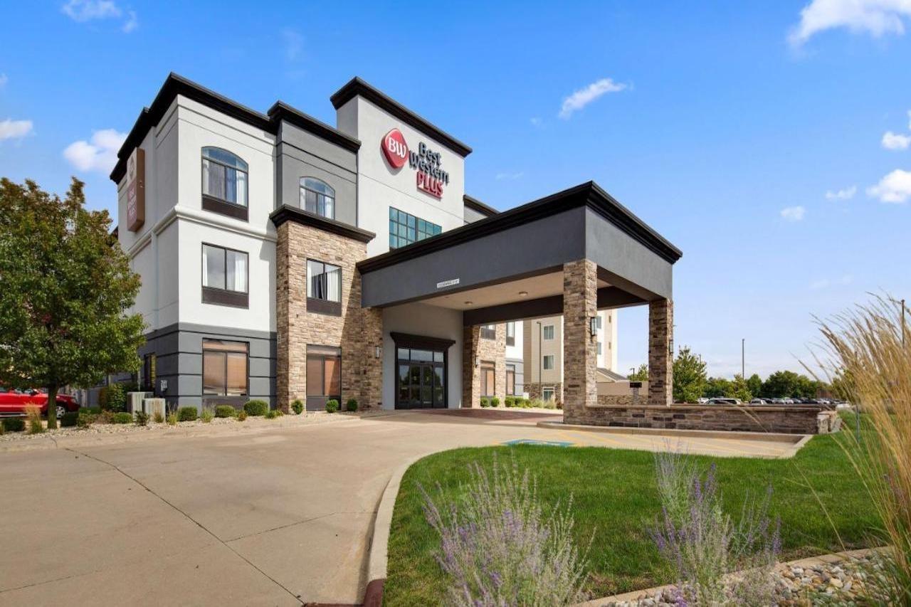 Best Western Plus Champaign/Urbana Inn Extérieur photo
