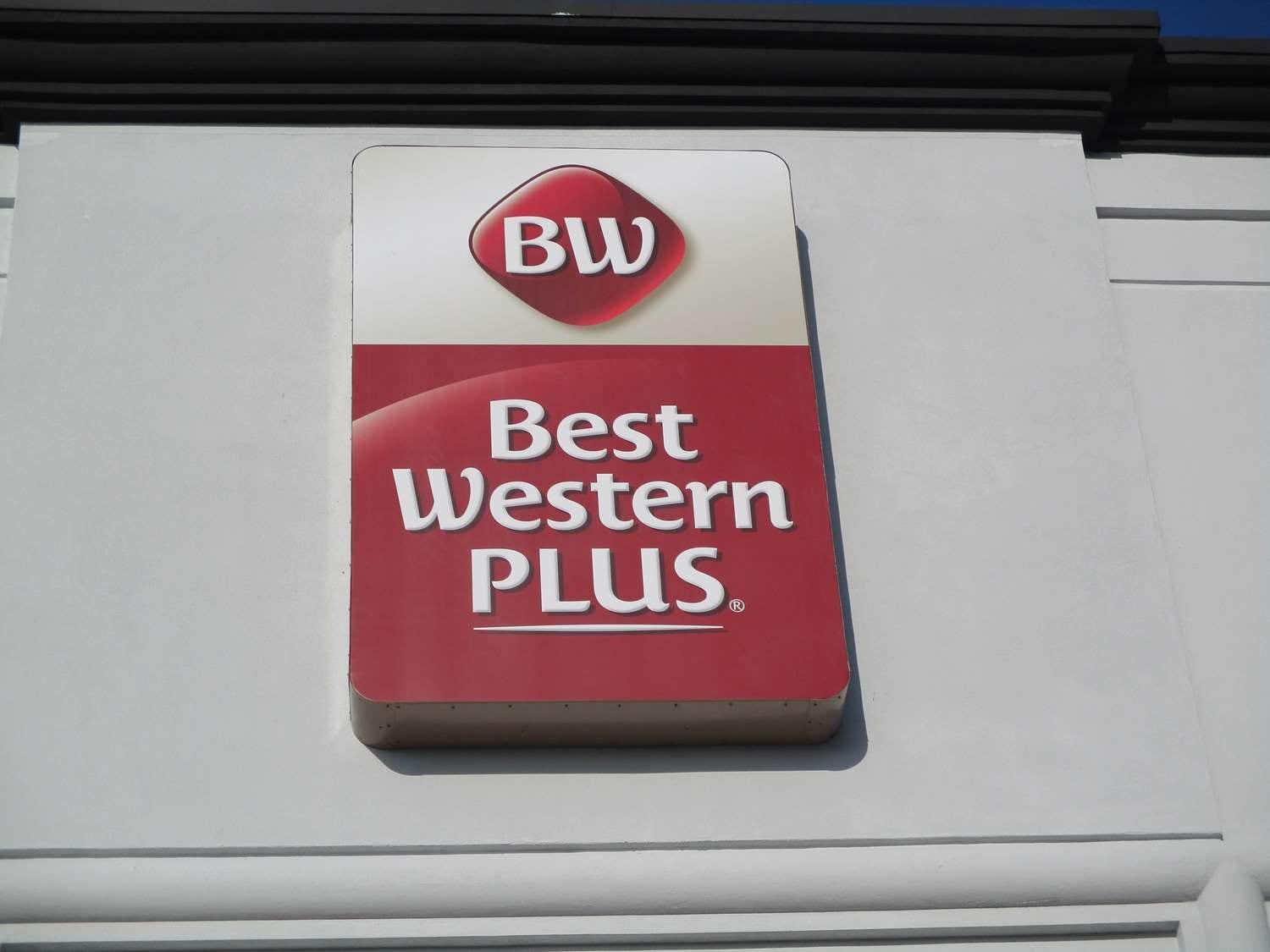 Best Western Plus Champaign/Urbana Inn Extérieur photo